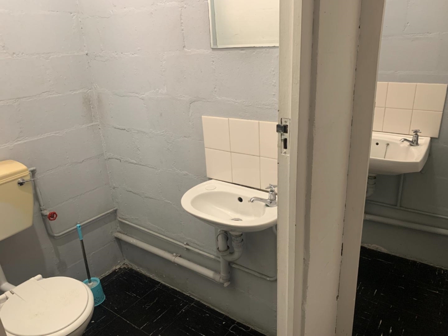 To Let Commercial Property for Rent in Ndabeni Western Cape